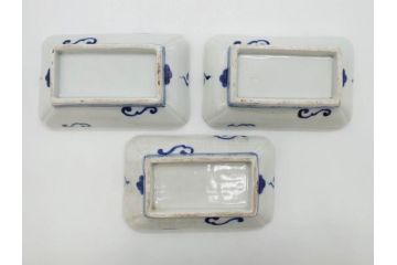 稀少サイズ!　江戸期　古伊万里　色絵　染付　約15cm　4.9寸　鮮やかな色合いが食卓に彩を与える長皿3枚セット(角皿、和皿、和食器、四寸九分)(R-073759)