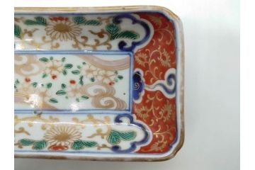 稀少サイズ!　江戸期　古伊万里　色絵　染付　約15cm　4.9寸　鮮やかな色合いが食卓に彩を与える長皿3枚セット(角皿、和皿、和食器、四寸九分)(R-073759)