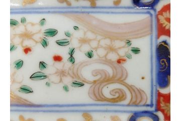 稀少サイズ!　江戸期　古伊万里　色絵　染付　約15cm　4.9寸　鮮やかな色合いが食卓に彩を与える長皿3枚セット(角皿、和皿、和食器、四寸九分)(R-073759)
