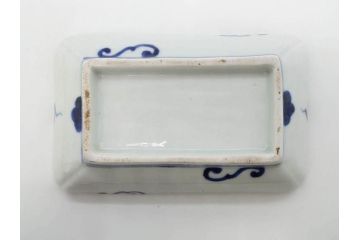 稀少サイズ!　江戸期　古伊万里　色絵　染付　約15cm　4.9寸　鮮やかな色合いが食卓に彩を与える長皿3枚セット(角皿、和皿、和食器、四寸九分)(R-073759)