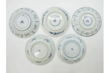 江戸期　古伊万里　染付　唐子　暦文　丸紋　雲龍文　多種多様なデザインが味わい深い魅力を放つ中皿5枚セット(古玩?、中国?、和皿、和食器)(R-073760)