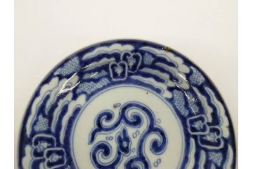 江戸期　古伊万里　染付　唐子　暦文　丸紋　雲龍文　多種多様なデザインが味わい深い魅力を放つ中皿5枚セット(古玩?、中国?、和皿、和食器)(R-073760)