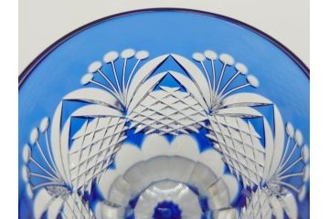 江戸切子　カガミクリスタル　根本幸雄作　細部まで施されたカットが美しい懐石杯(KAGAMI CRYSTAL、酒器、グラス、ガラス、硝子、共箱付き)(R-073762)