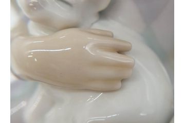 スペイン　リヤドロ　LLADRO　若い道化師　淡い色味が可愛らしいフィギュリン(ピエロ、猫、ねこ、ネコ、男の子、陶器人形、置物、オブジェ)(R-073768)