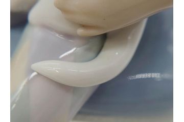 スペイン　リヤドロ　LLADRO　若い道化師　淡い色味が可愛らしいフィギュリン(ピエロ、猫、ねこ、ネコ、男の子、陶器人形、置物、オブジェ)(R-073768)