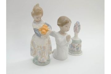 スペイン　リヤドロ　LLADRO　可愛いお祈り　オレンジがいっぱい　ベル　一つ一つ違う魅力が目を惹くフィギュリン3個セット(天使、エンジェル、女の子、陶器人形、置物、オブジェ)(R-073769)
