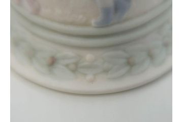 スペイン　リヤドロ　LLADRO　可愛いお祈り　オレンジがいっぱい　ベル　一つ一つ違う魅力が目を惹くフィギュリン3個セット(天使、エンジェル、女の子、陶器人形、置物、オブジェ)(R-073769)