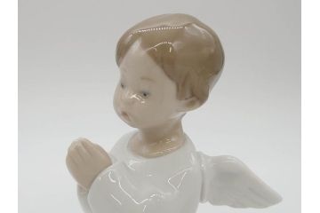 スペイン　リヤドロ　LLADRO　可愛いお祈り　オレンジがいっぱい　ベル　一つ一つ違う魅力が目を惹くフィギュリン3個セット(天使、エンジェル、女の子、陶器人形、置物、オブジェ)(R-073769)