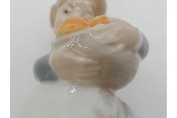 スペイン　リヤドロ　LLADRO　可愛いお祈り　オレンジがいっぱい　ベル　一つ一つ違う魅力が目を惹くフィギュリン3個セット(天使、エンジェル、女の子、陶器人形、置物、オブジェ)(R-073769)