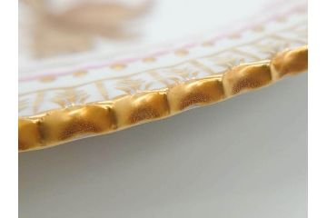 デンマーク　ROYAL COPENHAGEN(ロイヤルコペンハーゲン)　最高峰コレクション　フローラダニカ　プラター　優美なデザインが上品な印象を放つオーバルプレート(楕円プレート、大皿、洋食器)(R-073772)