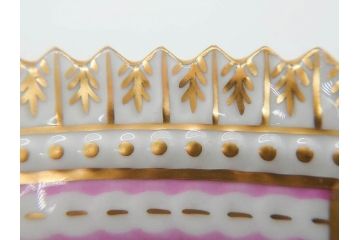 デンマーク　ROYAL COPENHAGEN(ロイヤルコペンハーゲン)　最高峰コレクション　フローラダニカ　プラター　優美なデザインが上品な印象を放つオーバルプレート(楕円プレート、大皿、洋食器)(R-073772)
