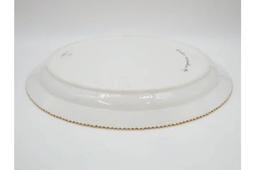 デンマーク　ROYAL COPENHAGEN(ロイヤルコペンハーゲン)　最高峰コレクション　フローラダニカ　プラター　優美なデザインが上品な印象を放つオーバルプレート(楕円プレート、大皿、洋食器)(R-073772)