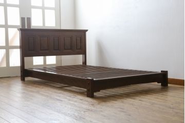 中古　美品　松本民芸家具　すのこ付き　特注サイズの希少なベッドフレーム(セミダブル〜ダブル)(R-073780)