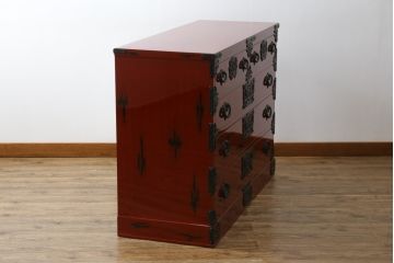 中古　美品　最高級特注品　超希少　激レア品　根来塗り　桜木作　朱色と黒のコントラストが美しい岩谷堂箪笥(和タンス、整理箪笥、収納箪笥、衣装箪笥、引き出し)(定価推定約90万円)(R-073781)