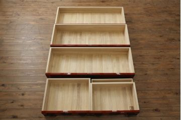 中古　美品　最高級特注品　超希少　激レア品　根来塗り　桜木作　朱色と黒のコントラストが美しい岩谷堂箪笥(和タンス、整理箪笥、収納箪笥、衣装箪笥、引き出し)(定価推定約90万円)(R-073781)