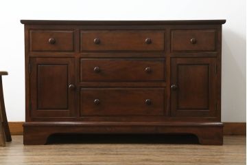 中古　美品　松本民芸家具　特注品!　洗練された佇まいが品の良さを高めるサイドボード(リビングボード、サイドキャビネット、サイドチェスト、引き出し、収納棚、戸棚)(R-073784)