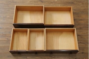中古　美品　松本民芸家具　特注品!　洗練された佇まいが品の良さを高めるサイドボード(リビングボード、サイドキャビネット、サイドチェスト、引き出し、収納棚、戸棚)(R-073784)