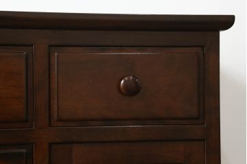 中古　美品　松本民芸家具　特注品!　洗練された佇まいが品の良さを高めるサイドボード(リビングボード、サイドキャビネット、サイドチェスト、引き出し、収納棚、戸棚)(R-073784)