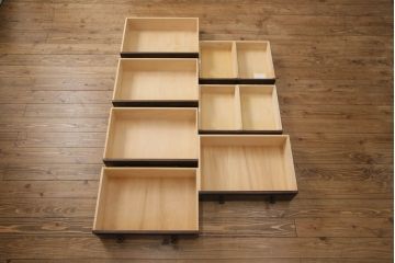 中古　美品　北海道民芸家具　HM535 小物タンス　小物収納におすすめ!! 和と洋どちらにも馴染むデザインが魅力のチェスト(整理箪笥、収納箪笥、引き出し)(定価約26万円)(R-073785)