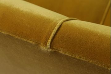 和製アンティーク　鮮やかな色味でお部屋のアクセントにおすすめのレトロな3人掛けソファ(アームソファ、3P、トリプルソファ)(R-073790)