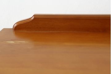 中古　美品!!　横浜クラシック家具　ダニエル(daniel)　アーリーアメリカンシリーズ　A-109　　カントリースタイルにおすすめなチェスト(小抽斗タンス、引き出し、洋服タンス、ハイチェスト)(定価約35万円)(R-073794)