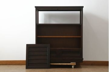中古　北海道民芸家具　HM105　モダンな高山デザインが魅力の飾り棚(茶棚、茶タンス、収納棚、戸棚)(定価約23万円)(R-073798)