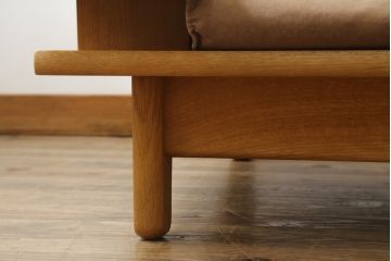 中古　飛騨産業　キツツキ　森のことば　両肘付きソファ3P(SN105SO)　木のぬくもりを感じる3人掛けソファ(三人掛け、トリプルソファ、アームソファ)(R-073802)