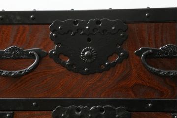 中古　美品　国産　2way　小引き出しとしても使える重厚金具びっしりのアンティーク調船箪笥(帳箱、銭箱、舟箪笥、小箪笥、小引き出し、小物収納)(R-073804)