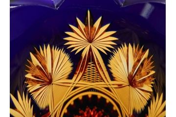 黒木国昭　綾切子　繊細なカットが美しく華やかな色彩が存在感を放つ花器(花瓶、花入、フラワーベース、ガラス、硝子)(R-073813)