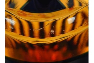 黒木国昭　綾切子　繊細なカットが美しく華やかな色彩が存在感を放つ花器(花瓶、花入、フラワーベース、ガラス、硝子)(R-073813)