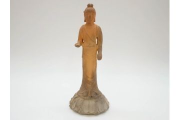 土楽七世　福森雅武造　究竟涅槃　野焼き　陶仏　素朴で温かみのある観音菩薩立像(土楽窯 七代目陶工、観音像、仏像、置物、オブジェ、共箱付き)(R-073814)