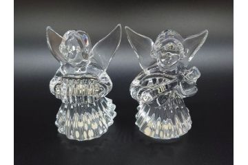 フランス　Baccarat　バカラ　天使　楽器を演奏する姿が愛らしいオブジェ2体セット(エンジェル、フルレッドクリスタルガラス、置物)(R-073815)