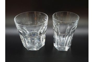 フランス　Baccarat　バカラ　アルクール　重厚なフォルムながらもエレガントな雰囲気漂うタンブラー2客セット(グラス、フルレッドクリスタルガラス)(R-073816)
