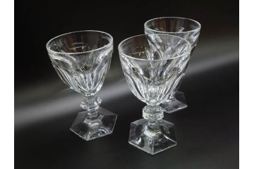 フランス　Baccarat　バカラ　アルクール　優雅なひとときを演出するワイングラス3客セット(フルレッドクリスタルガラス)(R-073818)