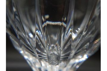 フランス　Baccarat　バカラ　マッセナ　繊細なカットが華やかな空間を演出するワイングラス3客セット(フルレッドクリスタルガラス)(R-073820)