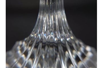 フランス　Baccarat　バカラ　マッセナ　繊細なカットが華やかな空間を演出するワイングラス3客セット(フルレッドクリスタルガラス)(R-073820)
