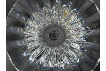フランス　Baccarat　バカラ　マッセナ　繊細なカットが華やかな空間を演出するワイングラス3客セット(フルレッドクリスタルガラス)(R-073820)