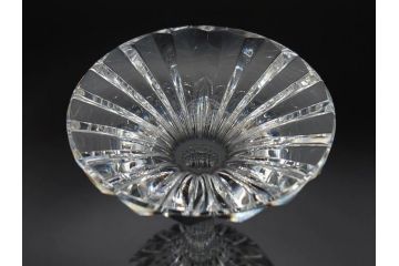 フランス　Baccarat　バカラ　マッセナ　繊細なカットが華やかな空間を演出するワイングラス3客セット(フルレッドクリスタルガラス)(R-073820)