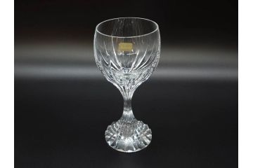 フランス　Baccarat　バカラ　マッセナ　繊細なカットが華やかな空間を演出するワイングラス3客セット(フルレッドクリスタルガラス)(R-073821)