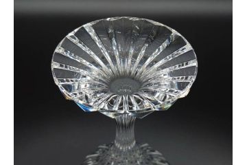 フランス　Baccarat　バカラ　マッセナ　繊細なカットが華やかな空間を演出するワイングラス3客セット(フルレッドクリスタルガラス)(R-073821)