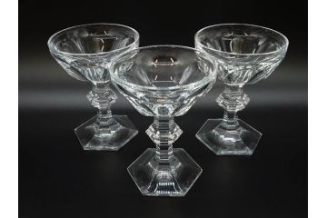 フランス　Baccarat　バカラ　アルクール　どの角度から見ても精巧かつ美しいシャンパンクープグラス3客セット(フルレッドクリスタルガラス)(R-073824)