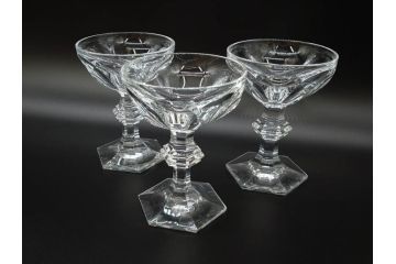 フランス　Baccarat　バカラ　アルクール　どの角度から見ても精巧かつ美しいシャンパンクープグラス3客セット(フルレッドクリスタルガラス)(R-073825)