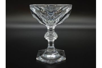 フランス　Baccarat　バカラ　アルクール　どの角度から見ても精巧かつ美しいシャンパンクープグラス3客セット(フルレッドクリスタルガラス)(R-073825)