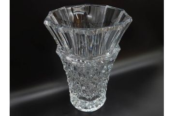 フランス　Baccarat　バカラ　セリメーヌ　特大　華麗なデザインが美しいフラワーベース(花瓶、花入、花器、フルレッドクリスタルガラス)(定価約176万円)(R-073828)