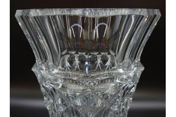 フランス　Baccarat　バカラ　セリメーヌ　特大　華麗なデザインが美しいフラワーベース(花瓶、花入、花器、フルレッドクリスタルガラス)(定価約176万円)(R-073828)
