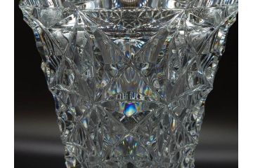 フランス　Baccarat　バカラ　セリメーヌ　特大　華麗なデザインが美しいフラワーベース(花瓶、花入、花器、フルレッドクリスタルガラス)(定価約176万円)(R-073828)
