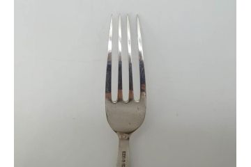 イギリスアンティーク　シルバープレート　繊細なデザインが上品な雰囲気を醸し出すフォーク&ナイフ各6本(12本セット、食器、カトラリー、箱付き、テーブルウェア)(R-073829)