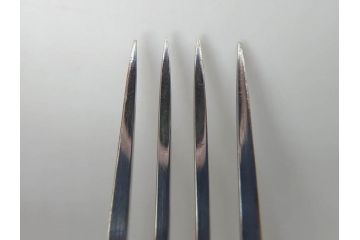 イギリスアンティーク　シルバープレート　繊細なデザインが上品な雰囲気を醸し出すフォーク&ナイフ各6本(12本セット、食器、カトラリー、箱付き、テーブルウェア)(R-073829)