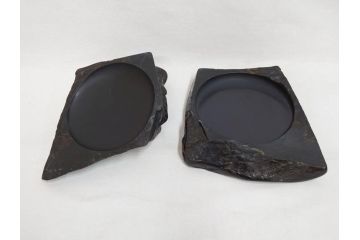 龍渓石　丁郷作　細部まで職人のこだわりが感じられる硯(書道具、共箱付き)(R-073831)