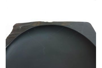 龍渓石　丁郷作　細部まで職人のこだわりが感じられる硯(書道具、共箱付き)(R-073831)